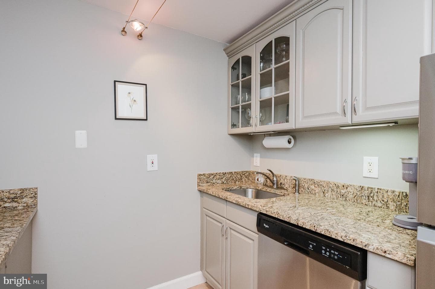 28 Allegheny Avenue #1512 photo 18