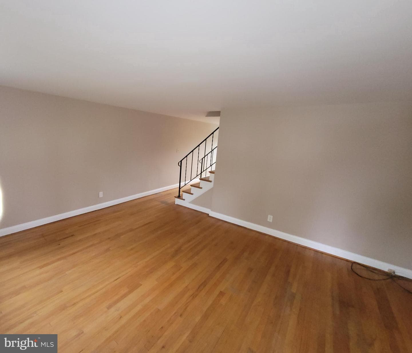 7453 Forrest Avenue photo 3