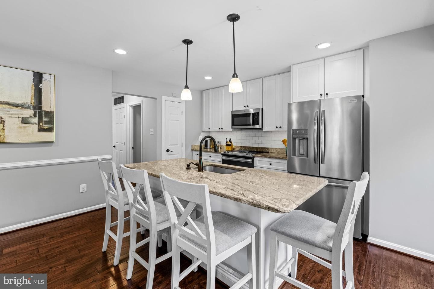 56 Rhodes Place photo 16