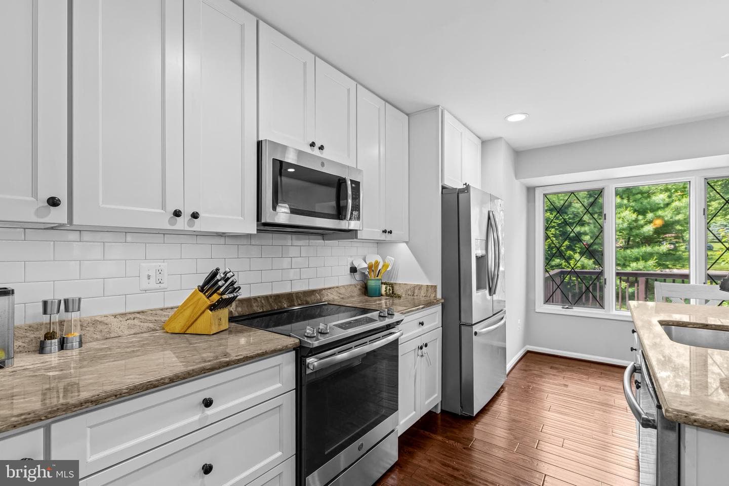 56 Rhodes Place photo 17