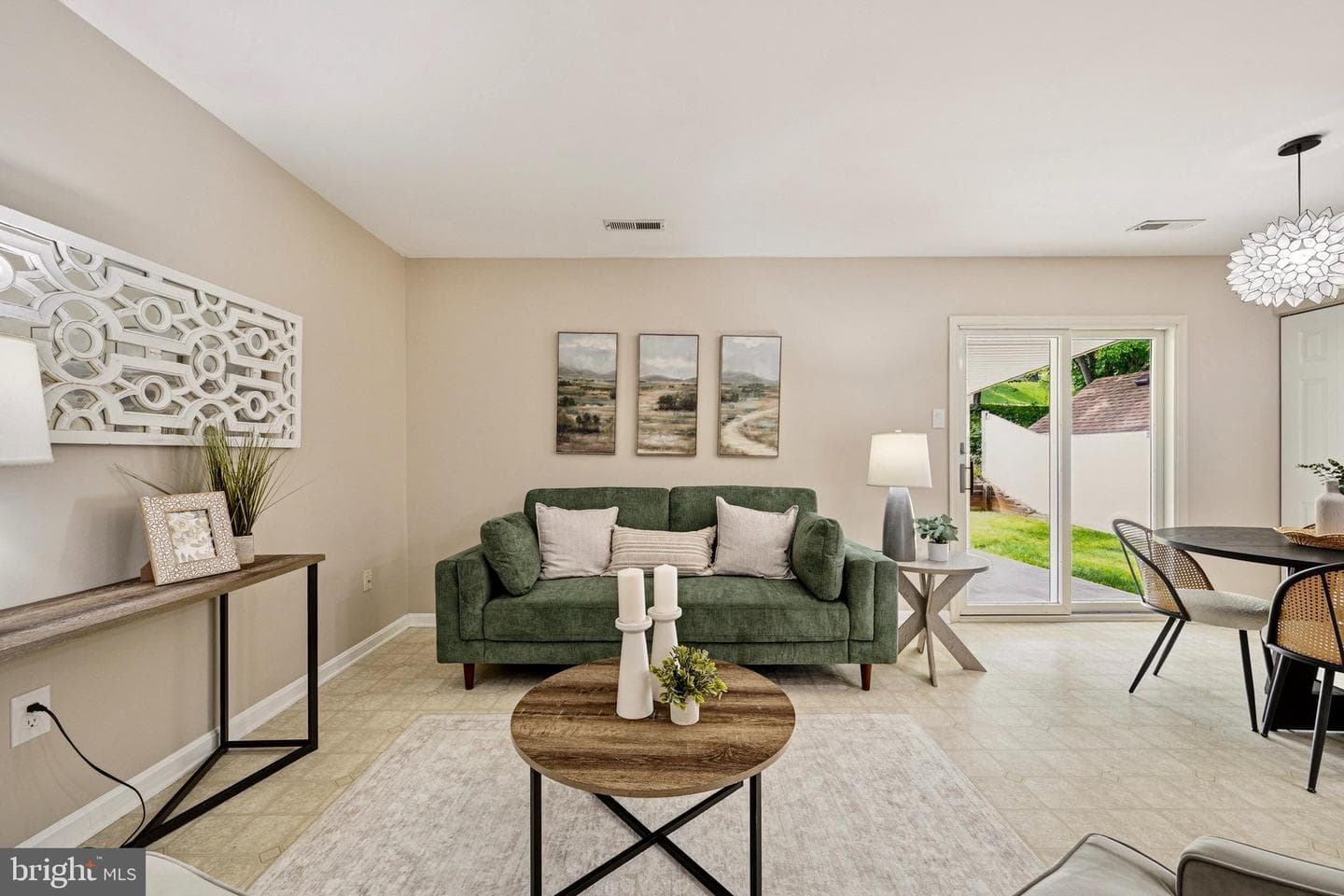 9526 Hallhurst Road photo 22
