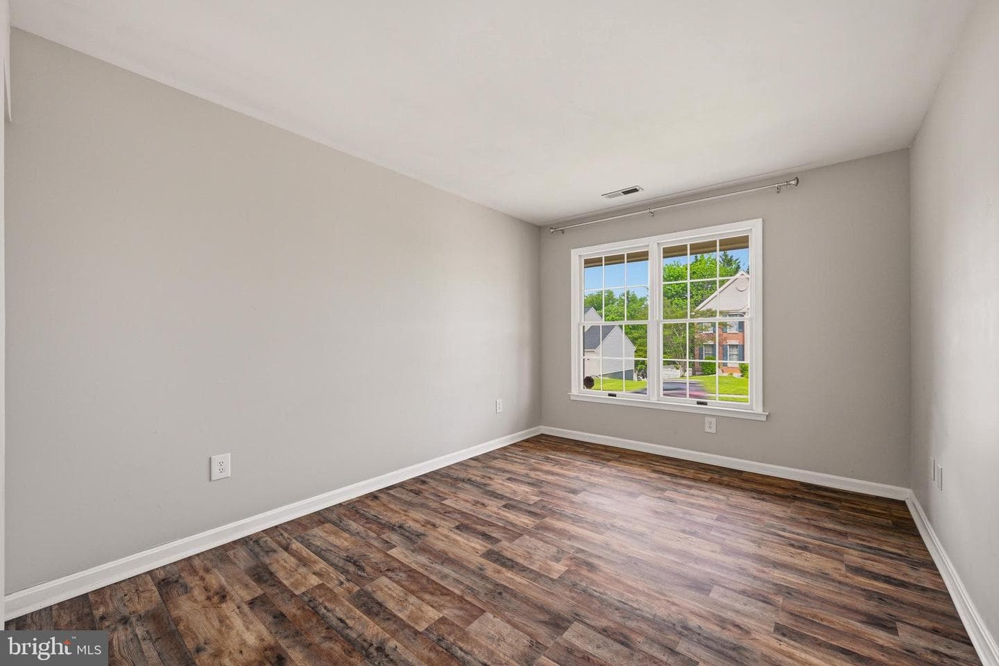 9526 Hallhurst Road photo 35