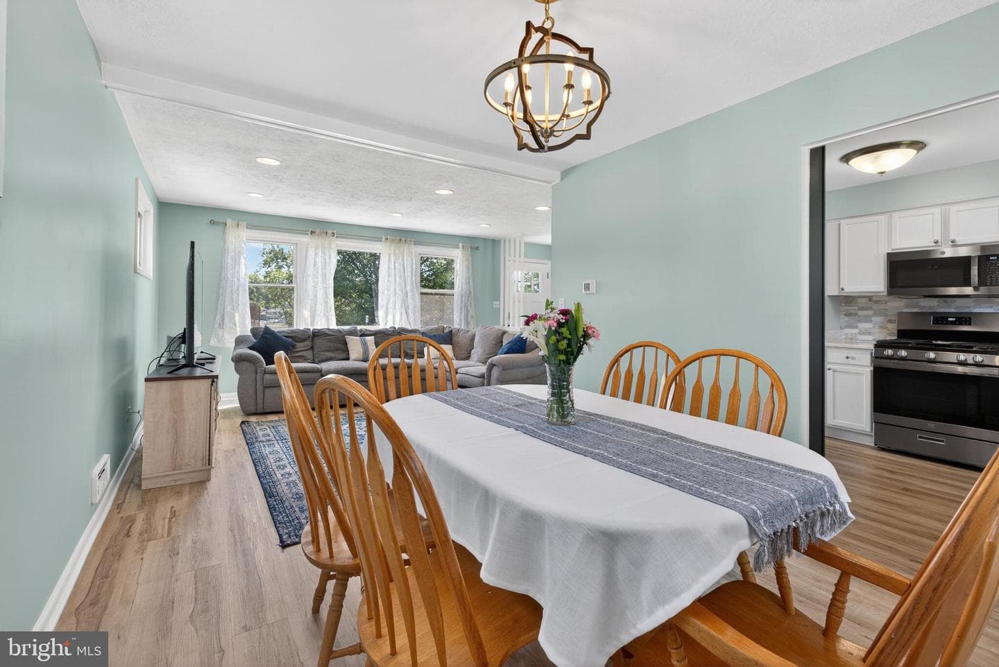 1626 Charmuth Road photo 13
