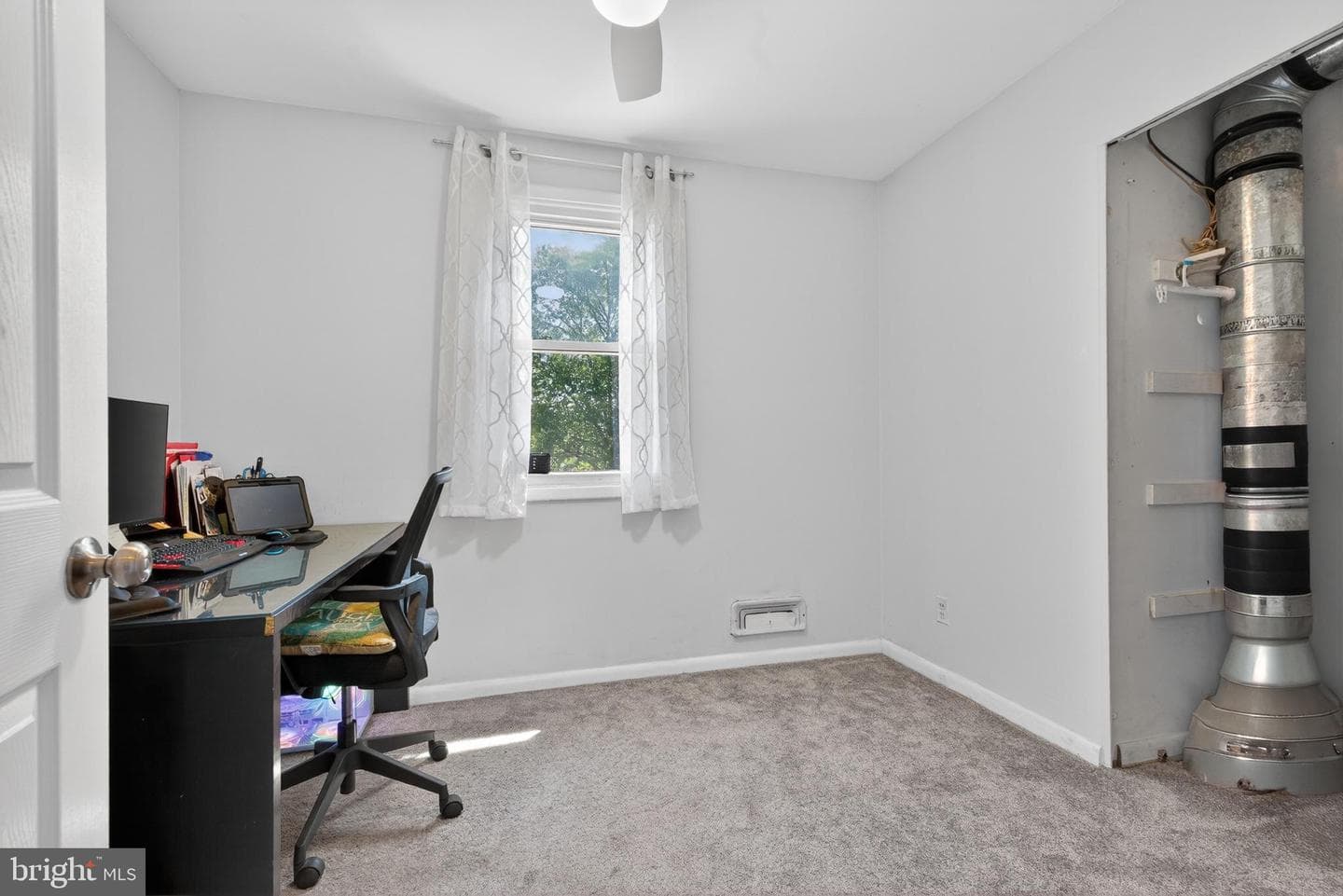 1626 Charmuth Road photo 29