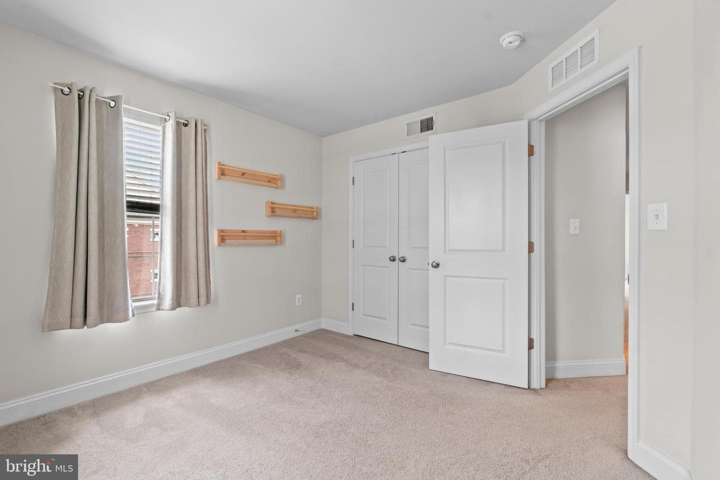5010 John Buck Avenue photo 31