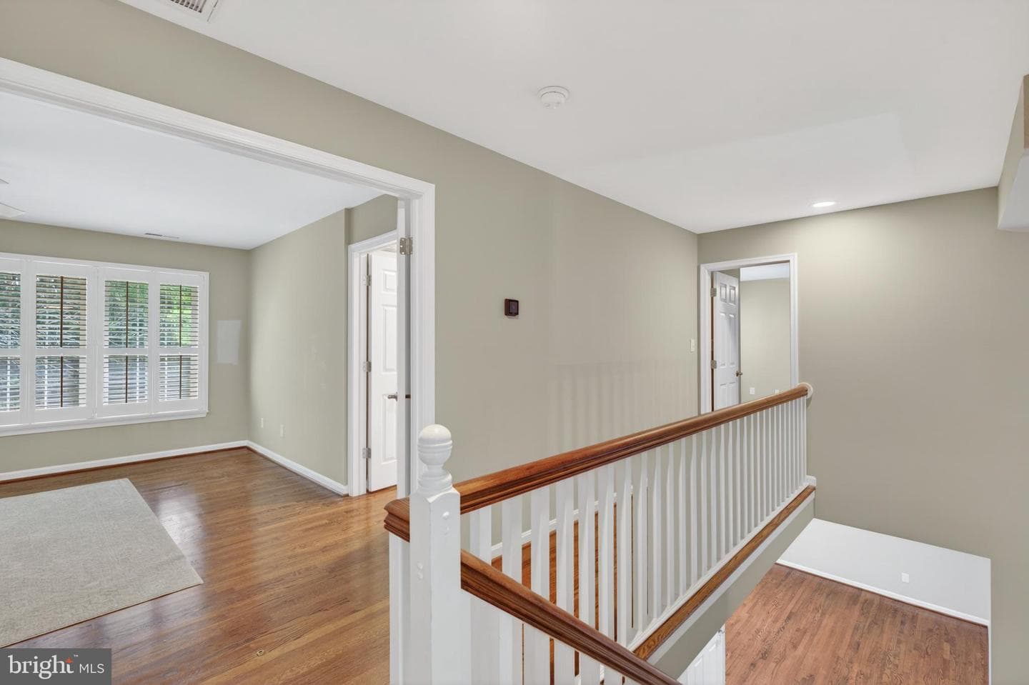 6 Nearfield Road photo 49