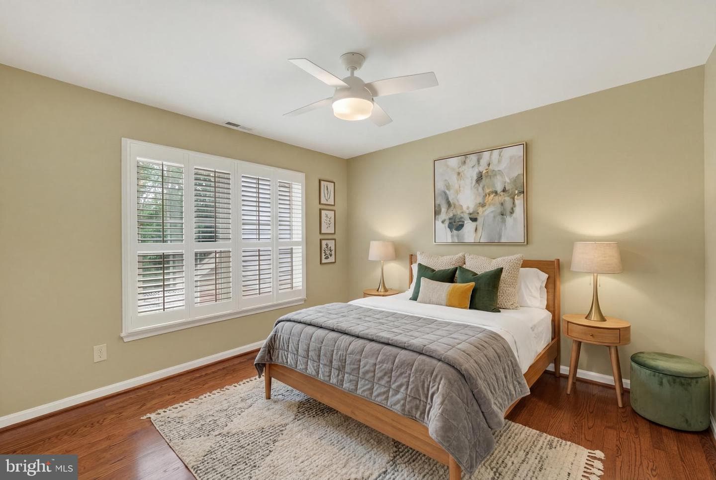 6 Nearfield Road photo 56