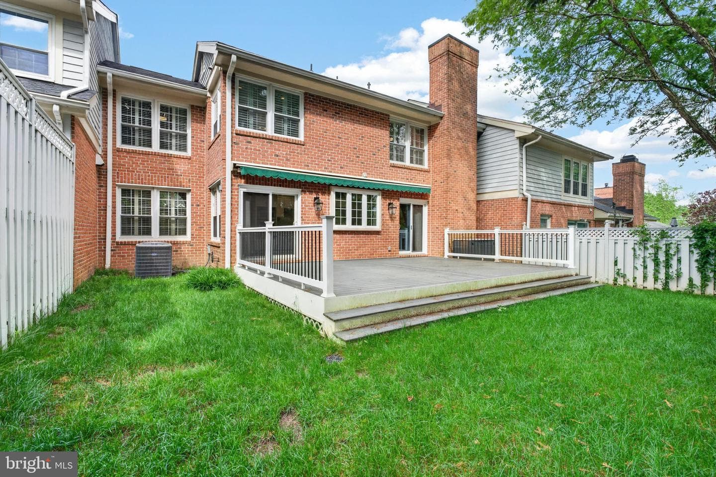 6 Nearfield Road photo 63