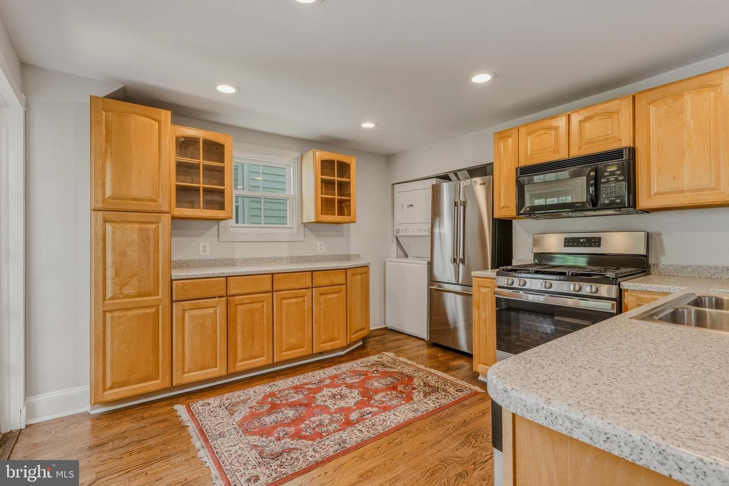 309 Lennox Avenue photo 10