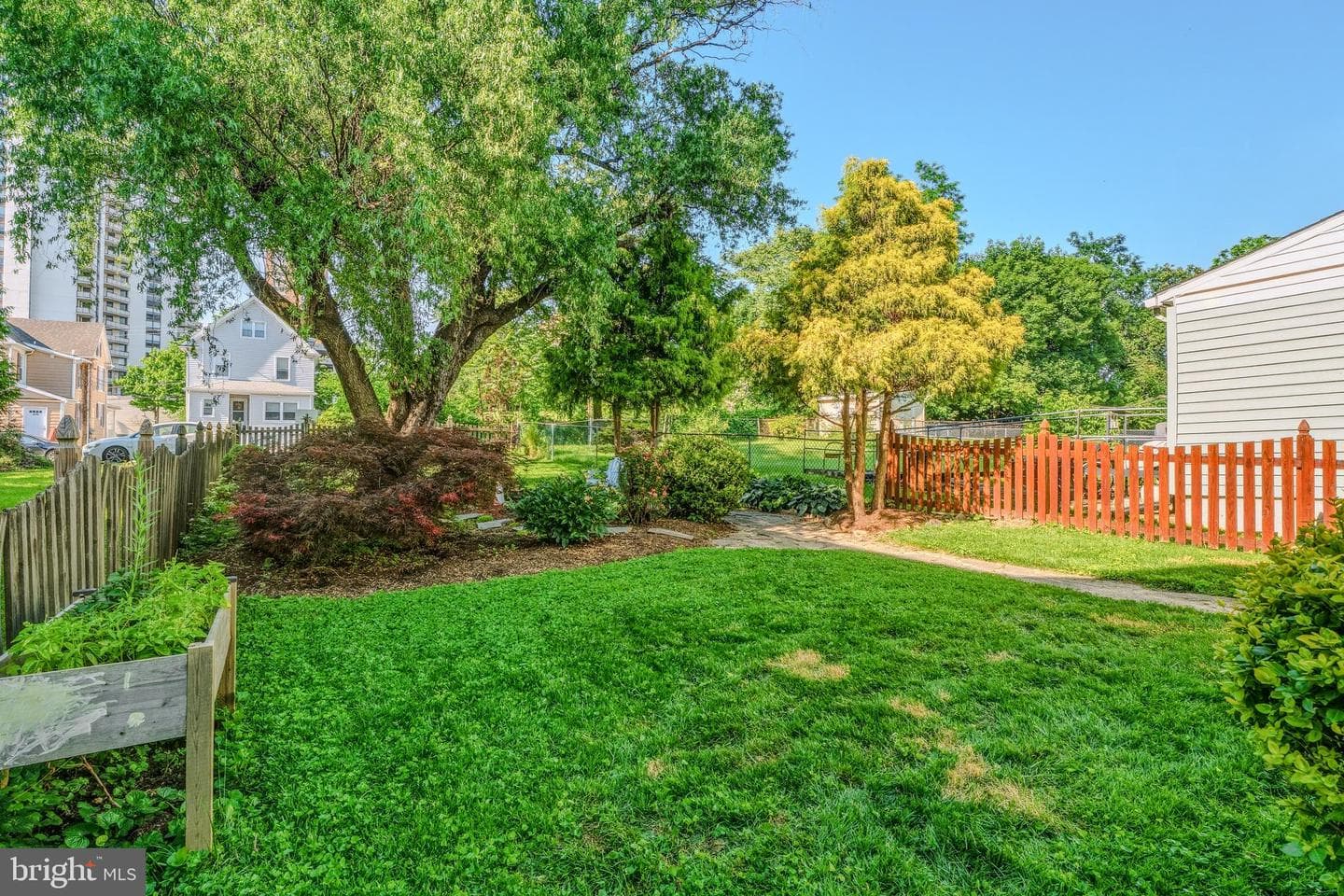309 Lennox Avenue photo 27