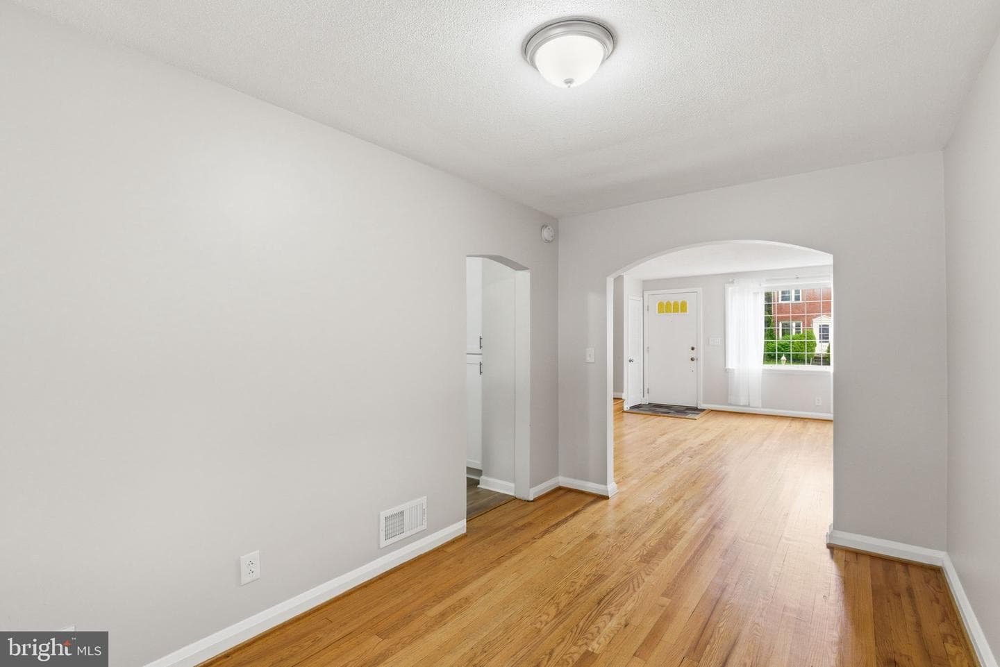 762 Fulbrook Road photo 10