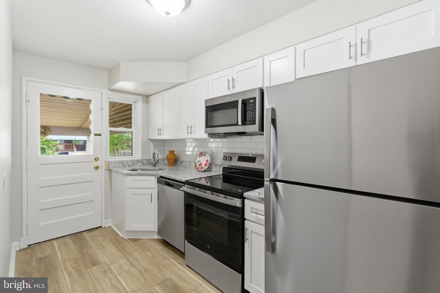 762 Fulbrook Road photo 13