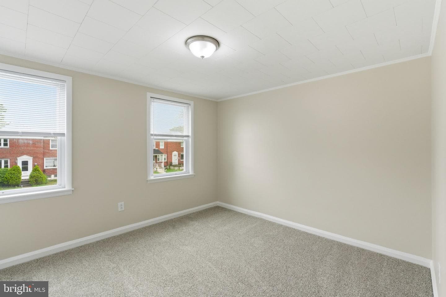 762 Fulbrook Road photo 14