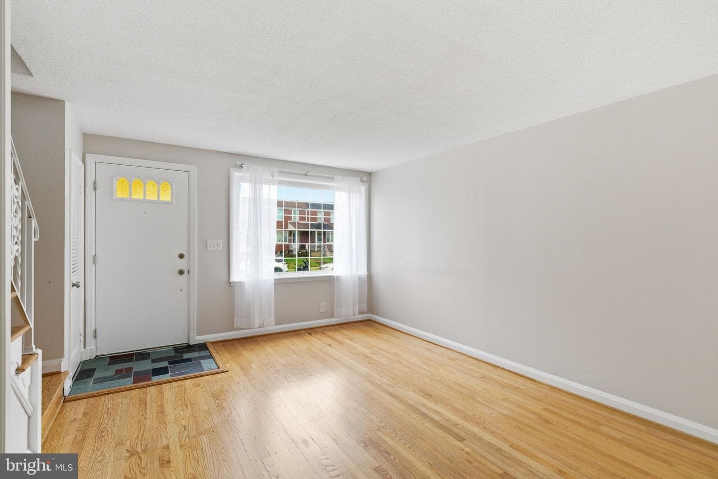 762 Fulbrook Road photo 5
