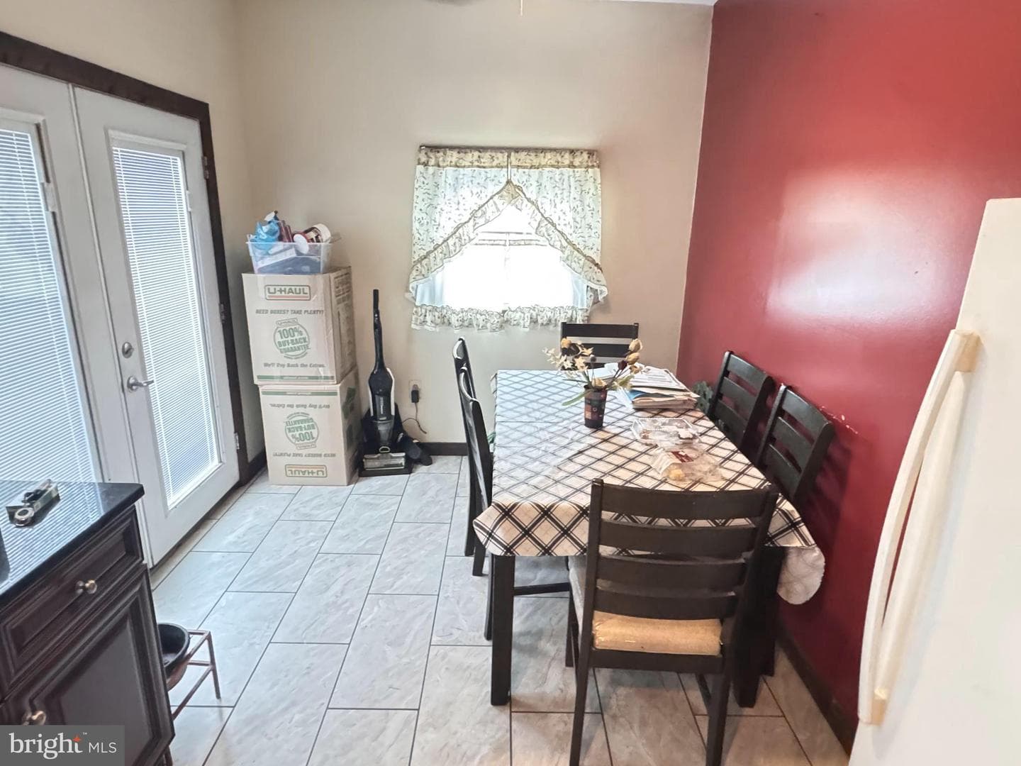 5530 Selma Avenue photo 8