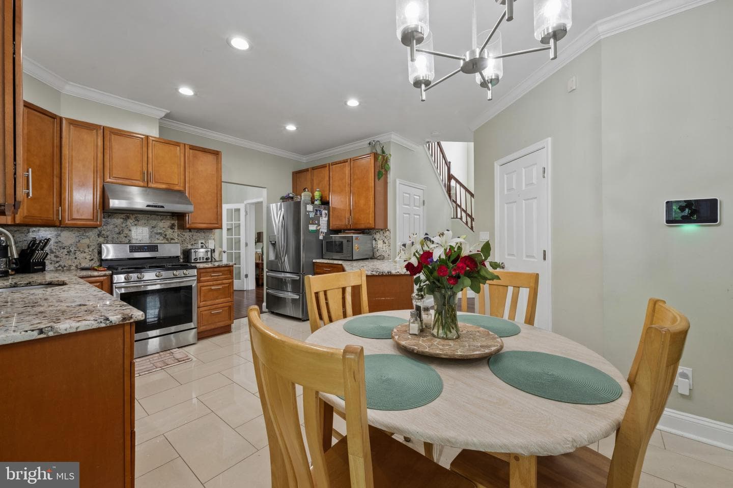 9608 Fable Drive photo 14