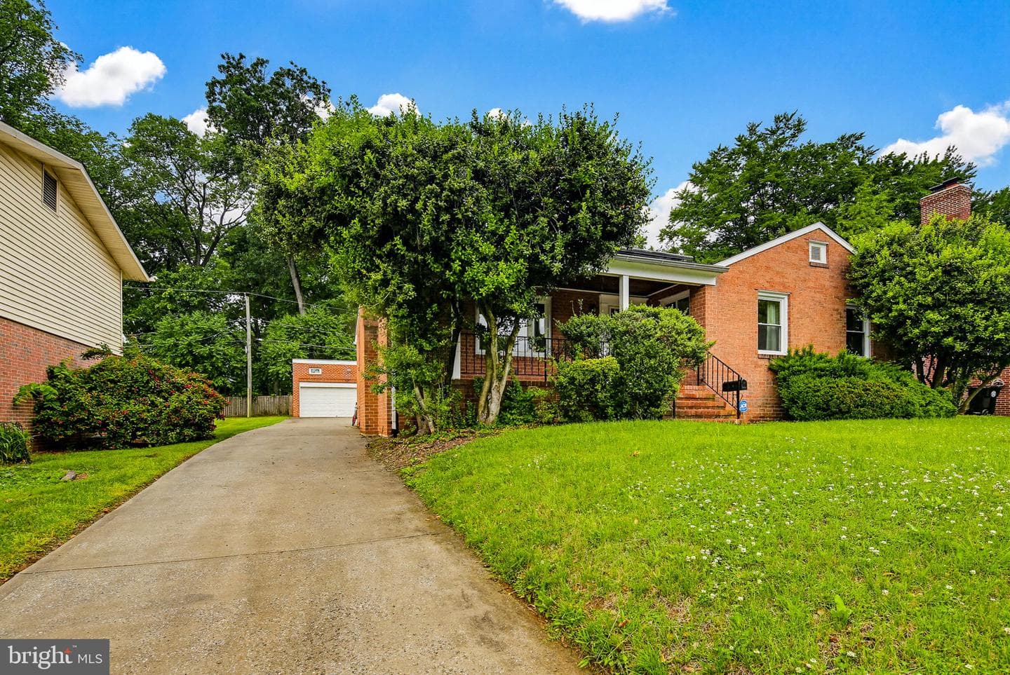 8343 Merryview Drive photo 3