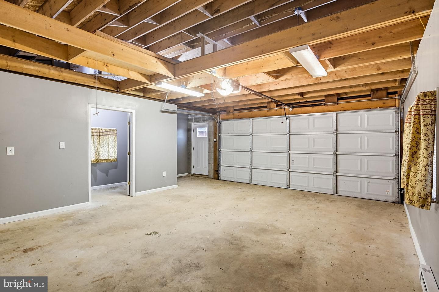 8343 Merryview Drive photo 35