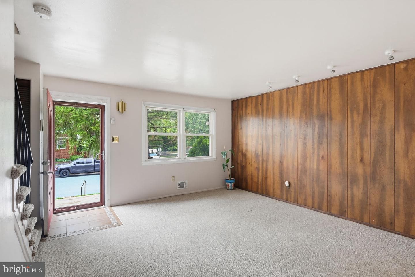 5655 Utrecht Road photo 11