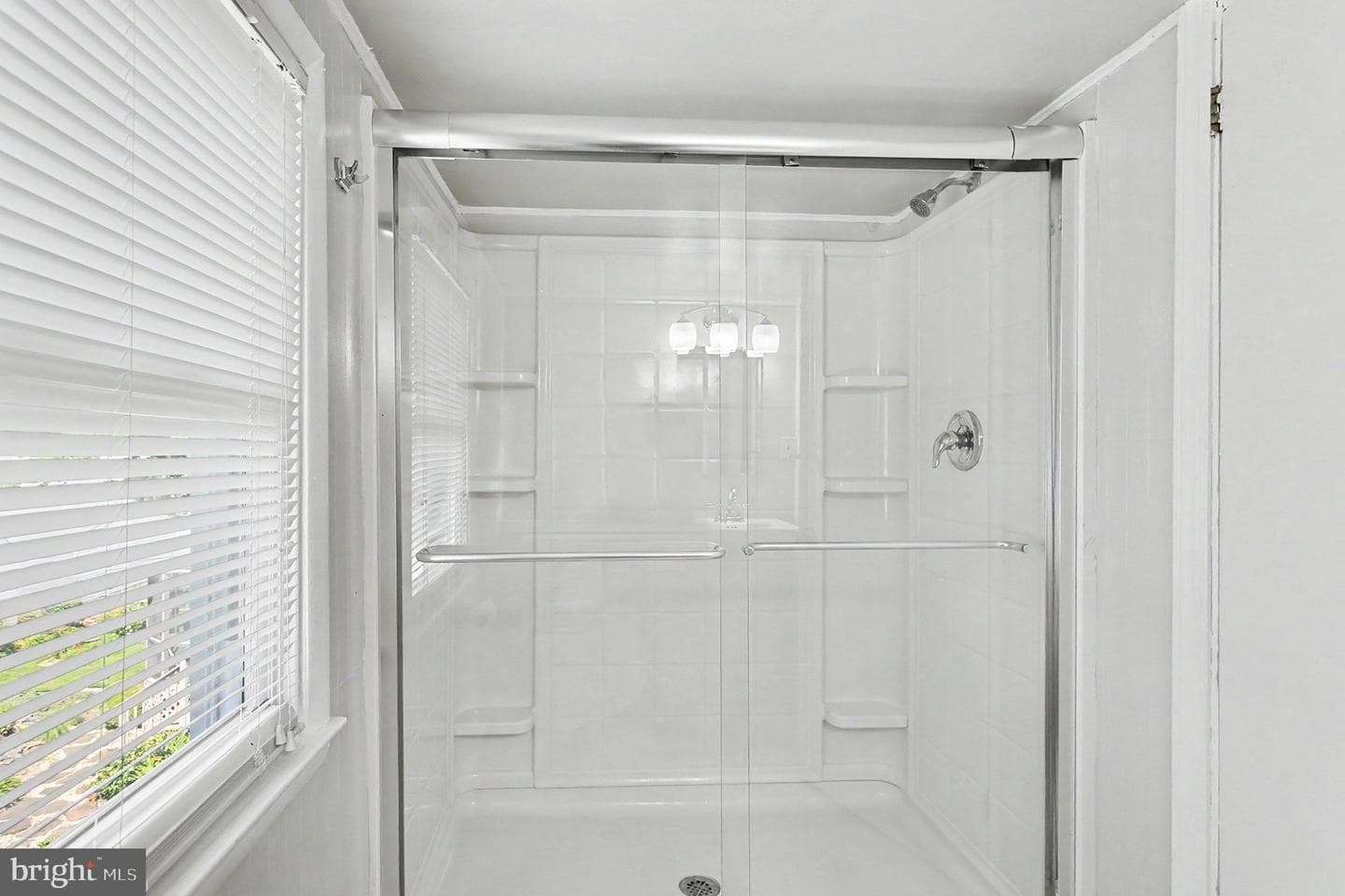 2505 Hillford Drive photo 24