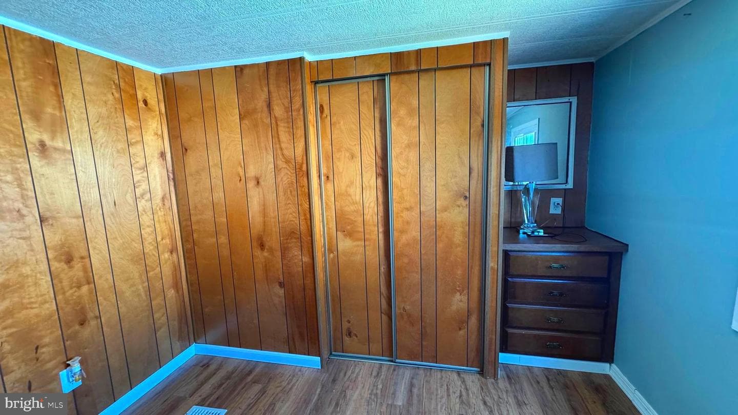 28 Rockywood Lane photo 32