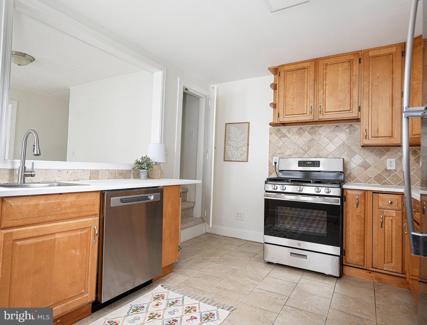 30 Fullerton Heights Avenue photo 3