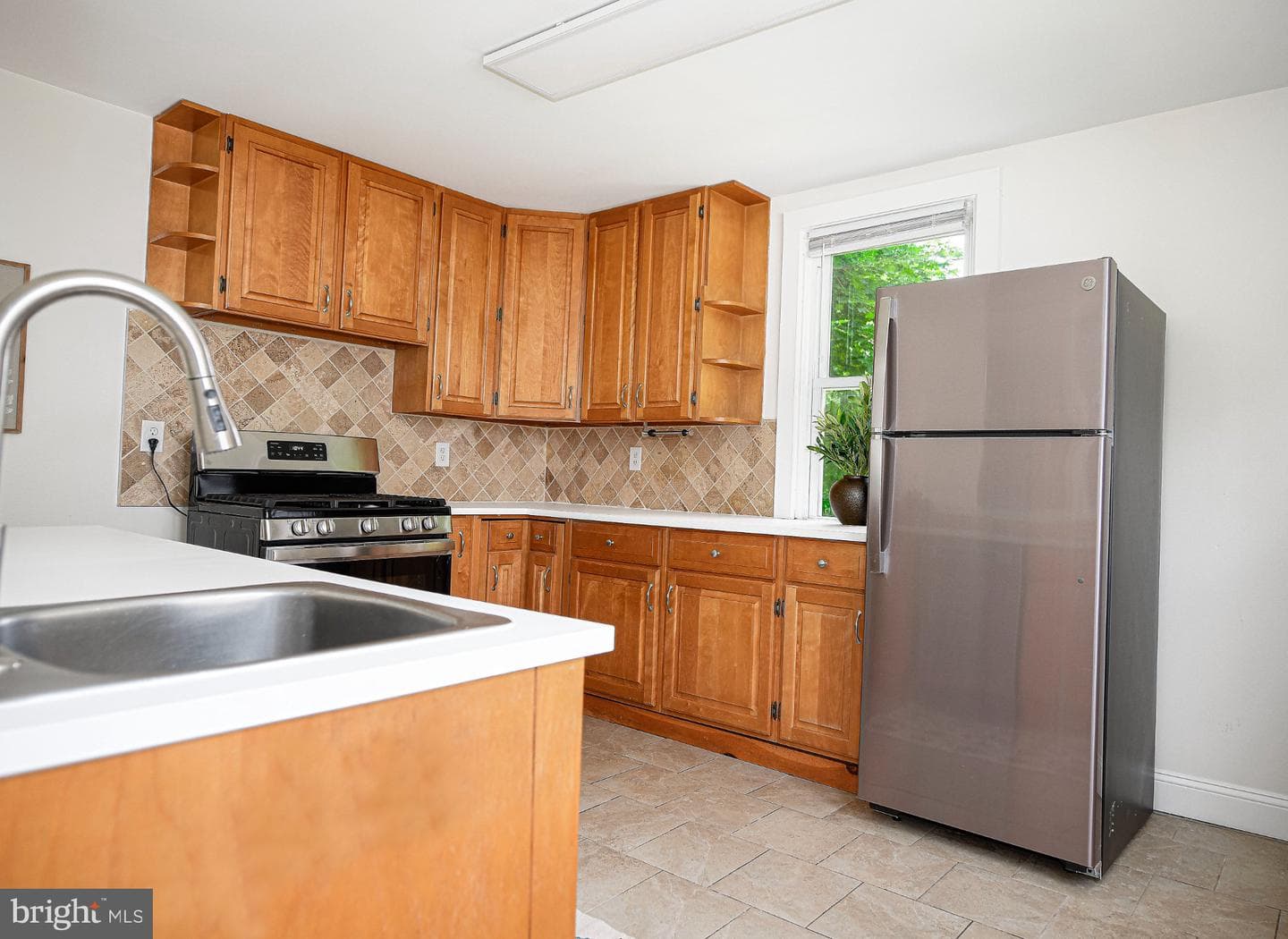 30 Fullerton Heights Avenue photo 4