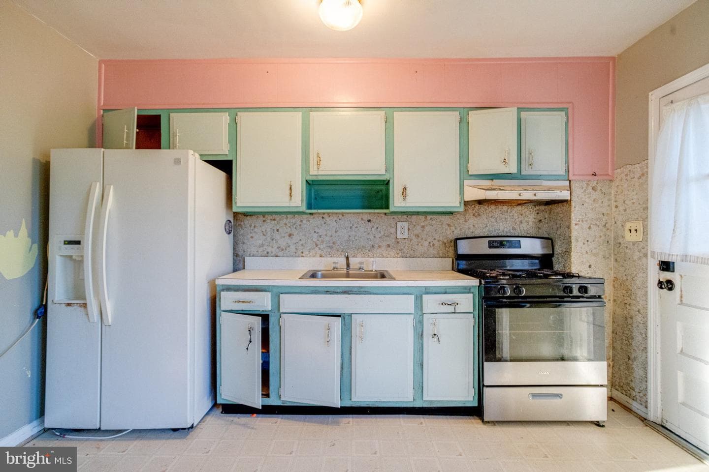 3569 Mcshane Way photo 13