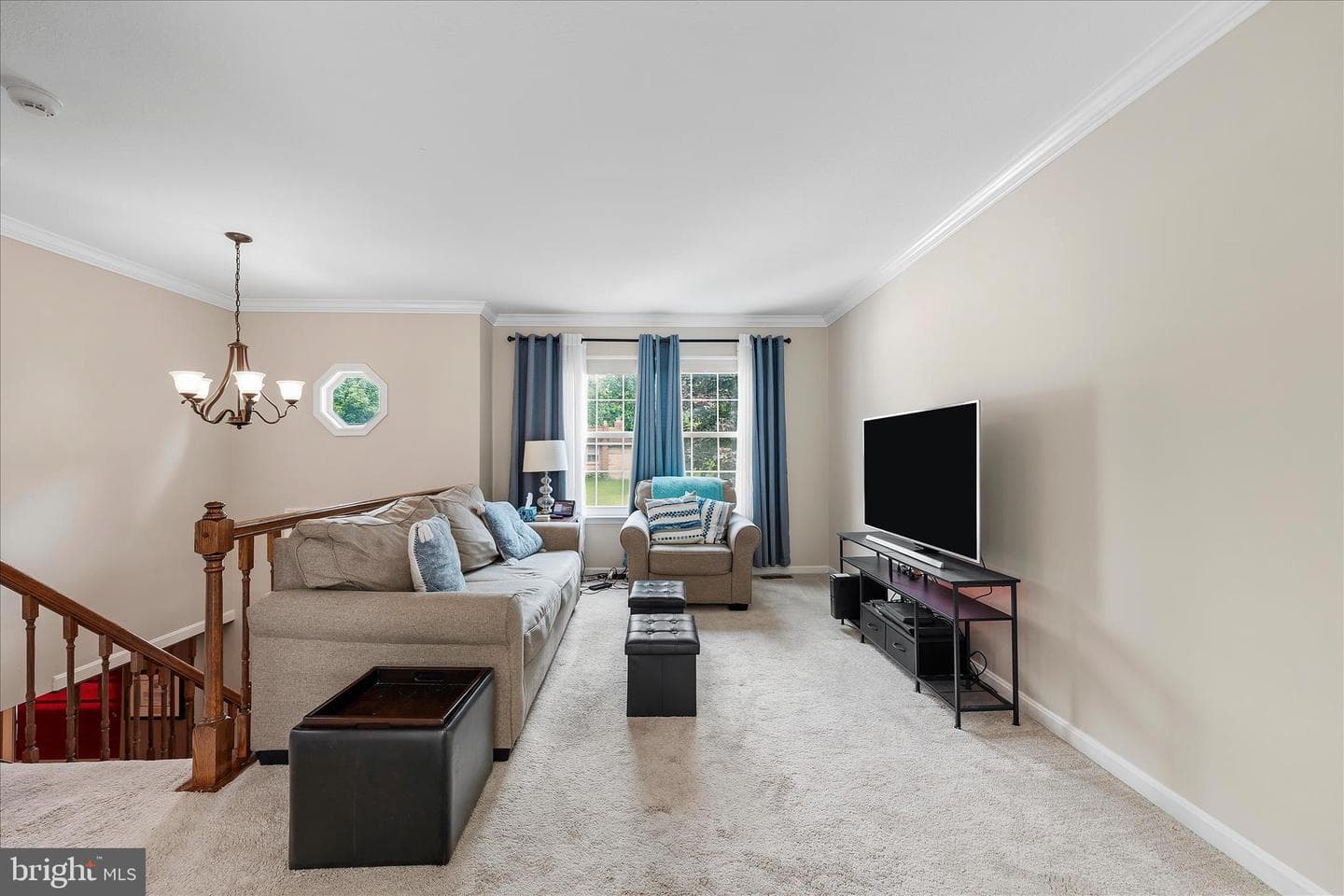 1504 Virginia Place photo 4