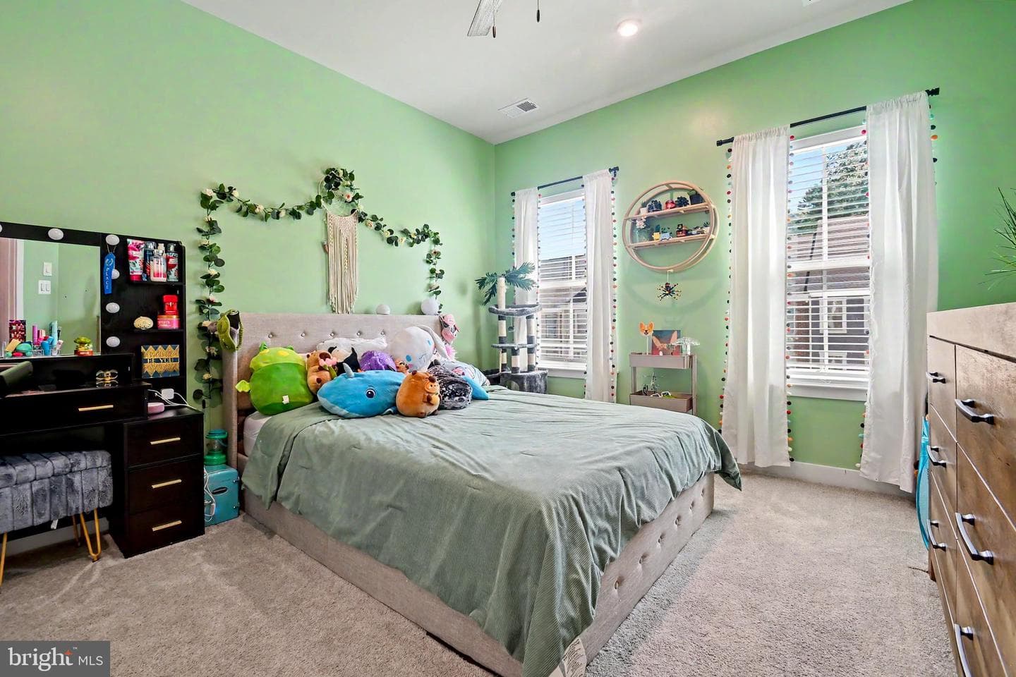 10835 Beckenham Street photo 28