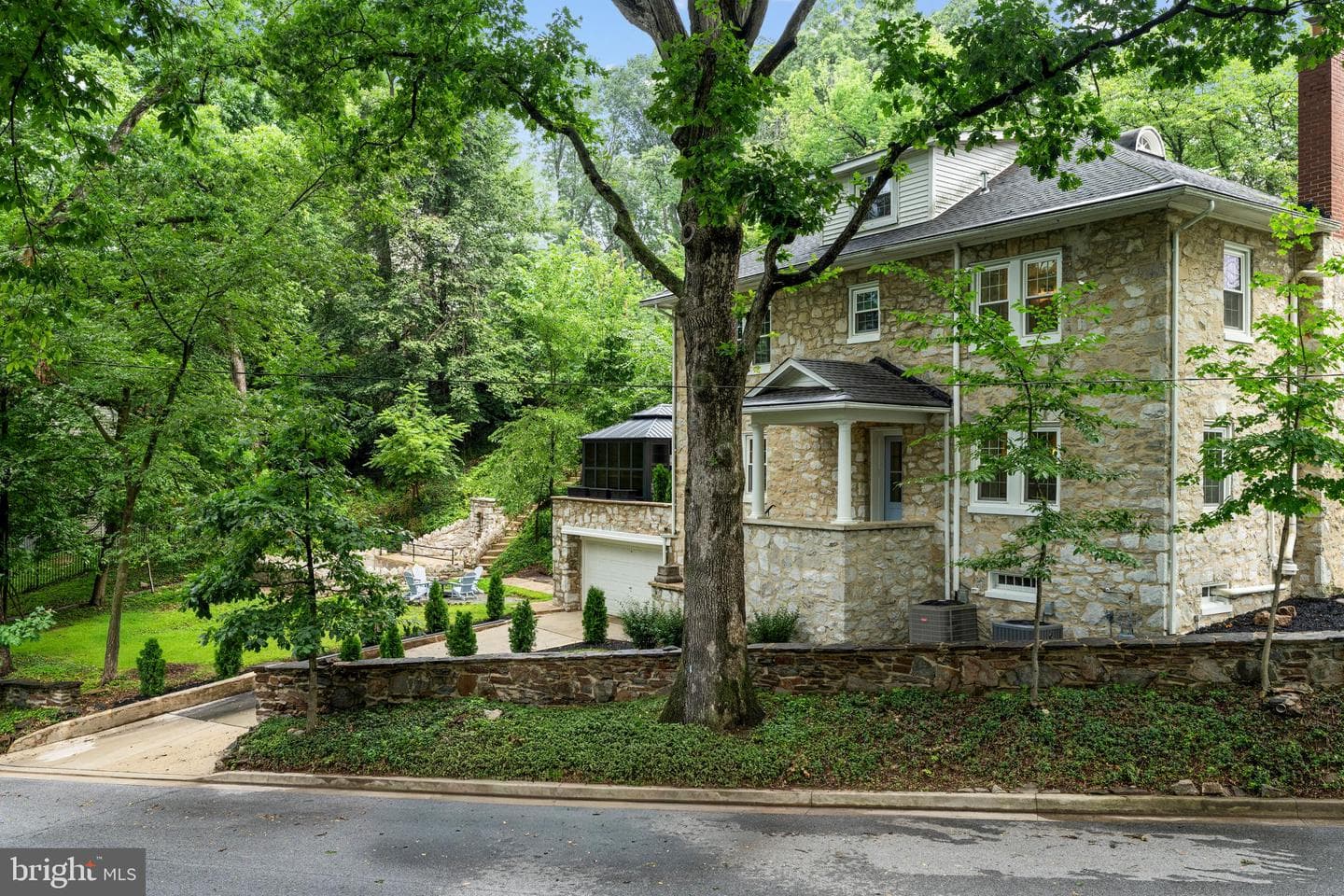 814 Edgewood, Towson