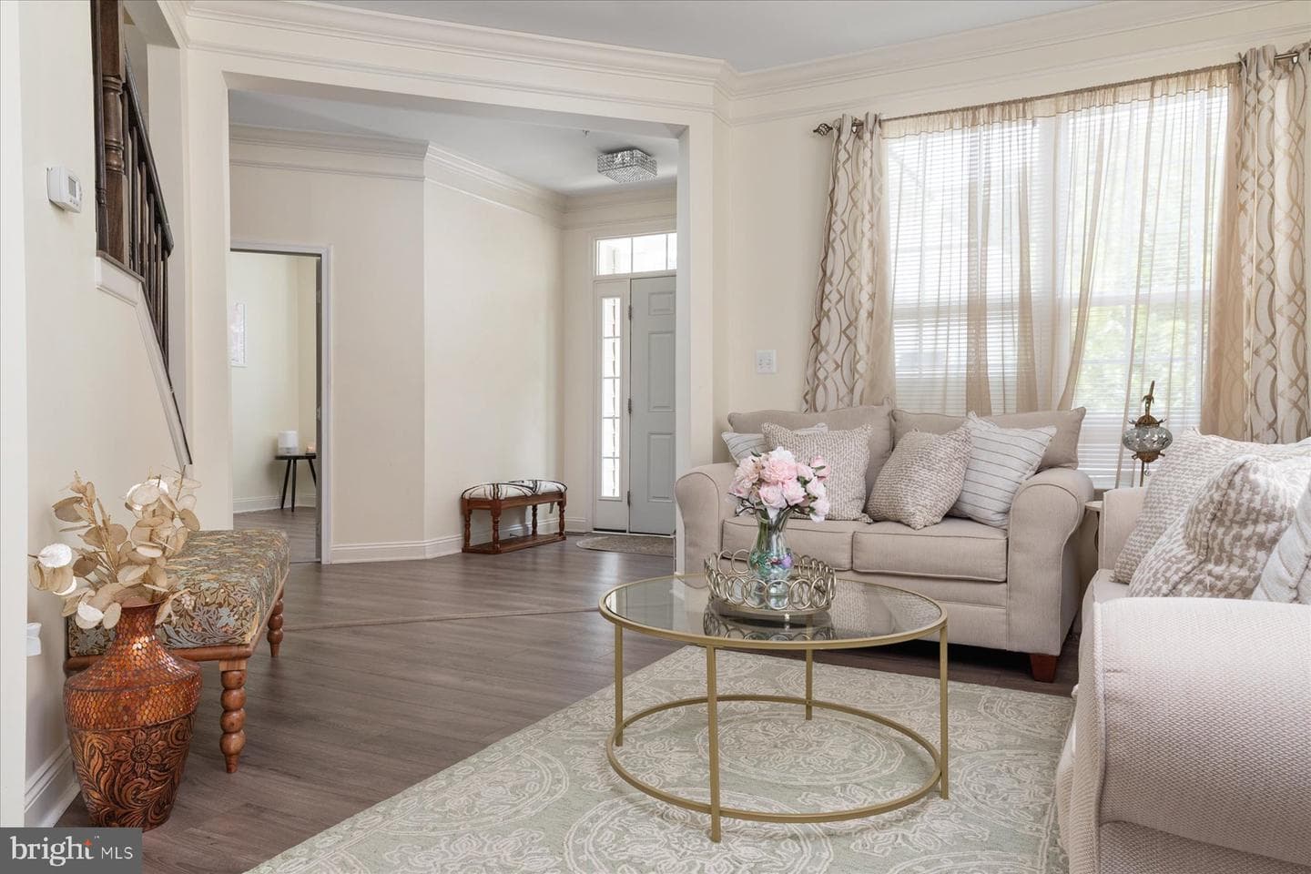 512 Whinstone Drive photo 8