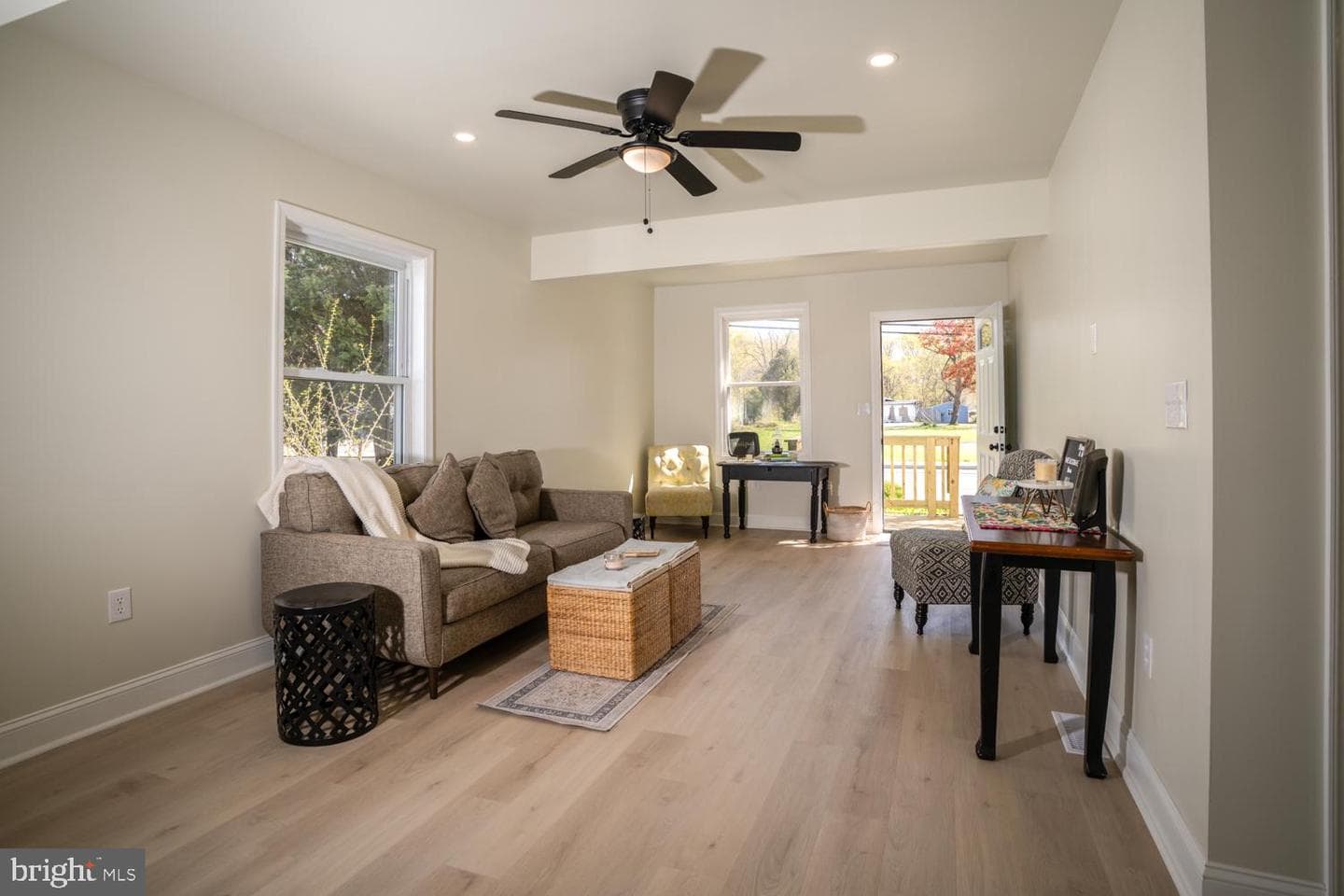 404 S Marlyn photo 11