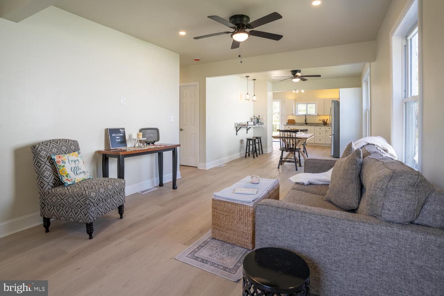 404 S Marlyn, Essex