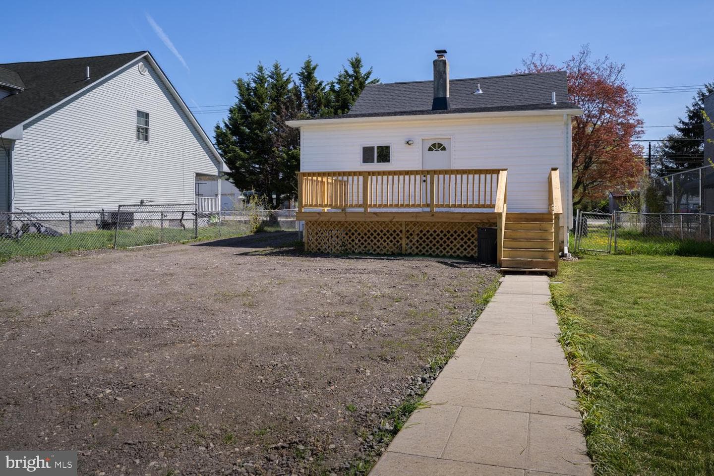 404 S Marlyn photo 23