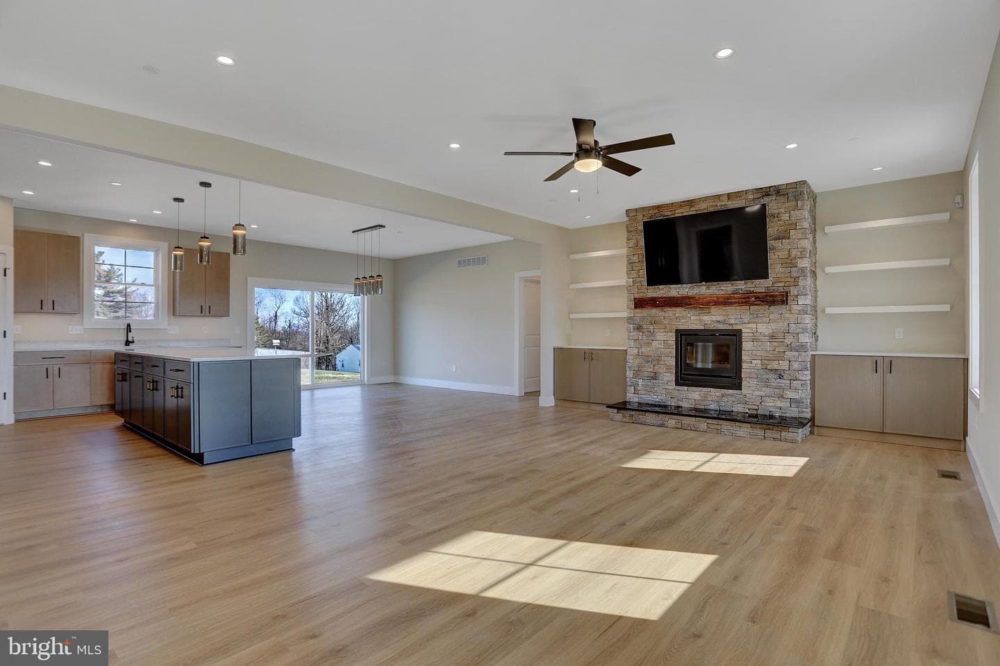 3550 Revolea Beach Road photo 7