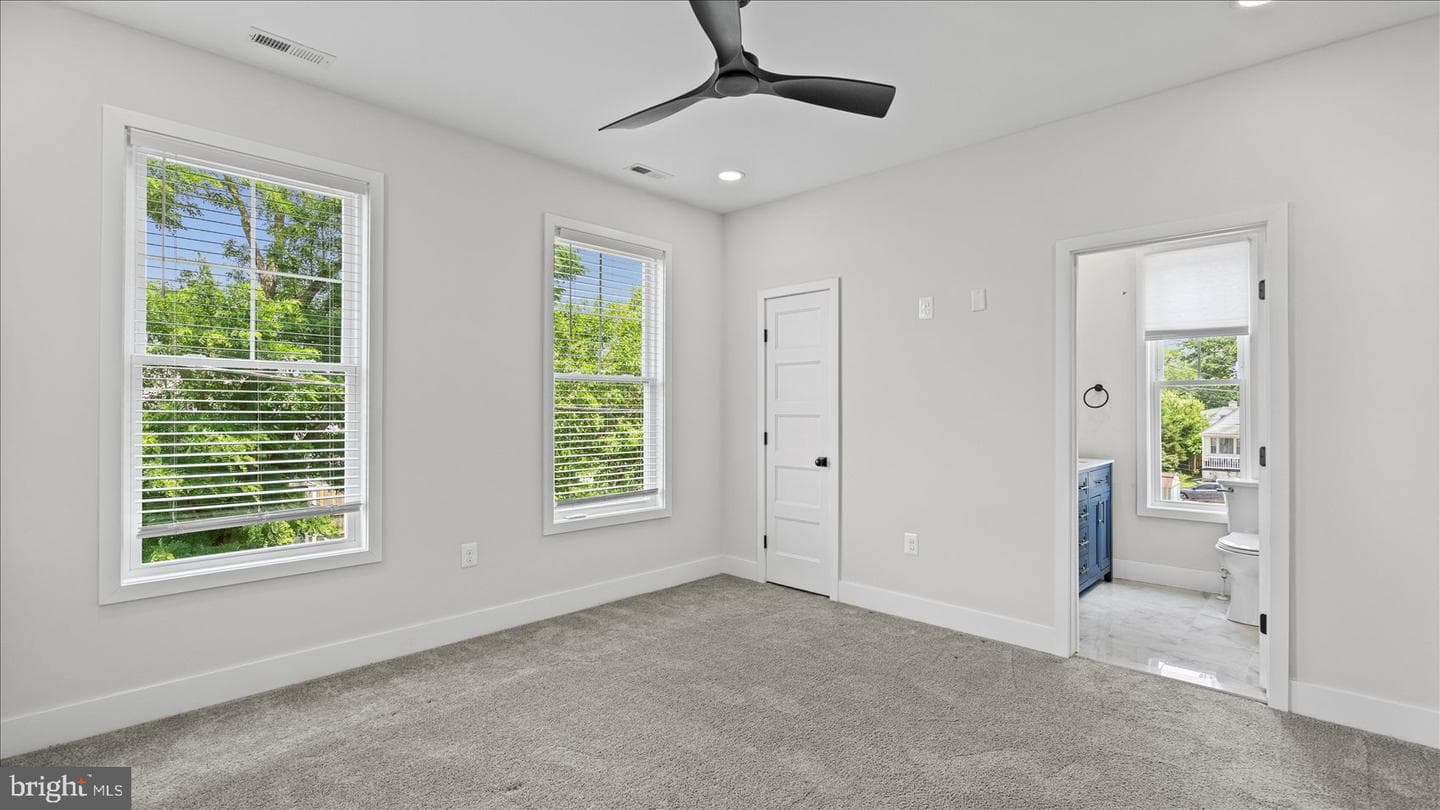 2302 Taylor Avenue photo 27