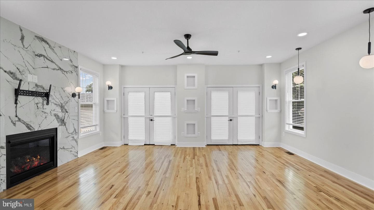 2302 Taylor Avenue photo 4