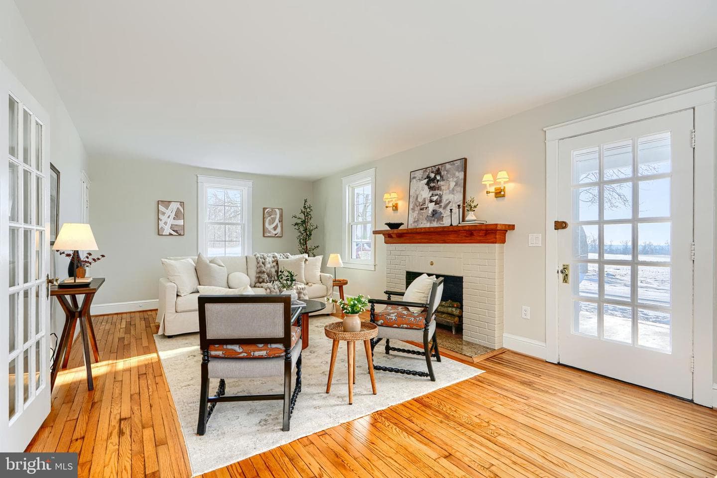 17011 Troyer Road photo 10