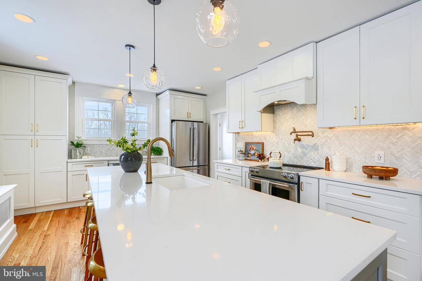 17011 Troyer Road photo 22