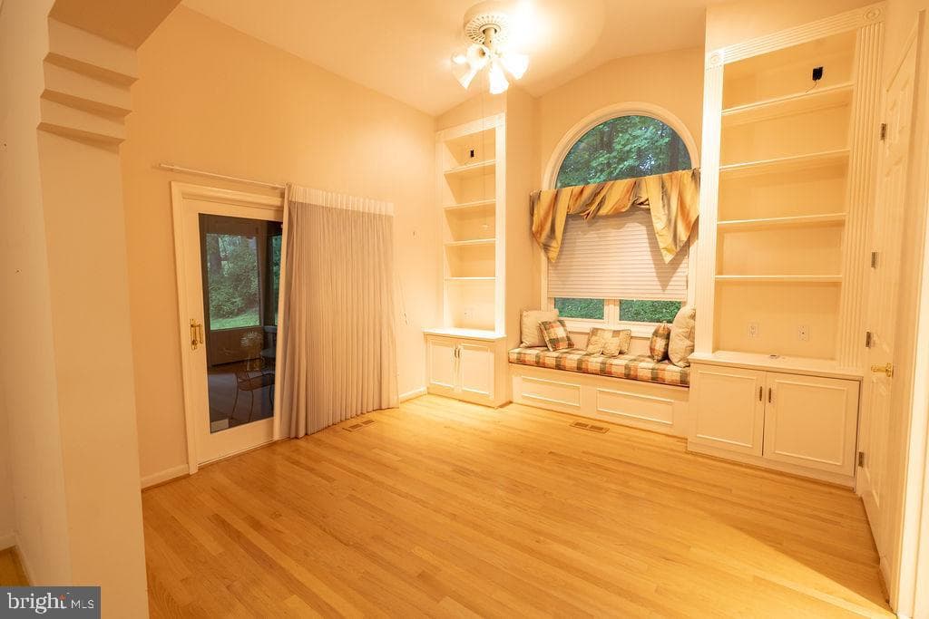 13 Bridlewood Court photo 11