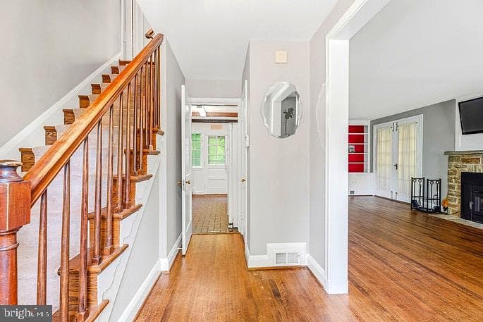 302 Dixie Drive photo 4