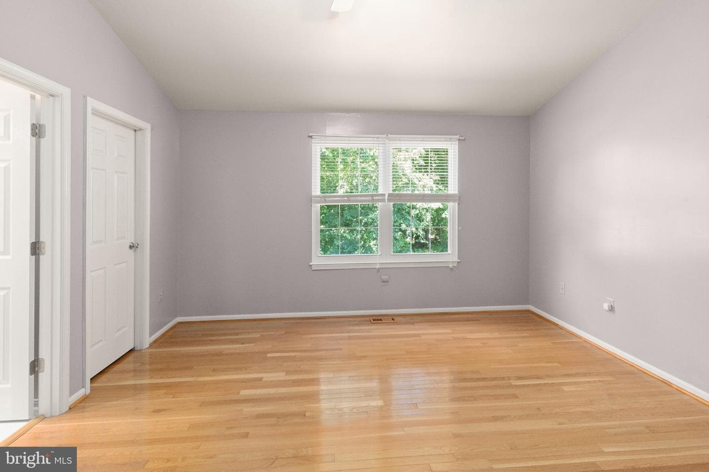 8940 Quail Run Drive photo 11