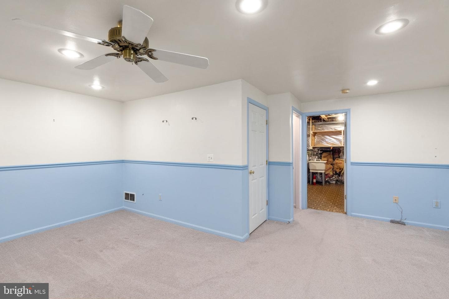 8940 Quail Run Drive photo 21