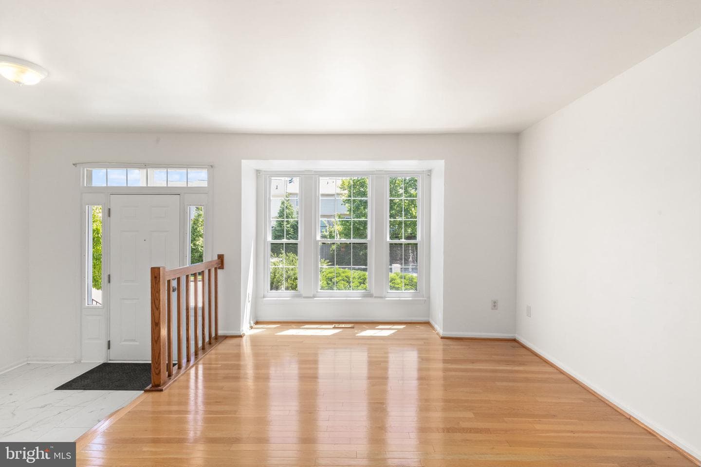 8940 Quail Run Drive photo 3
