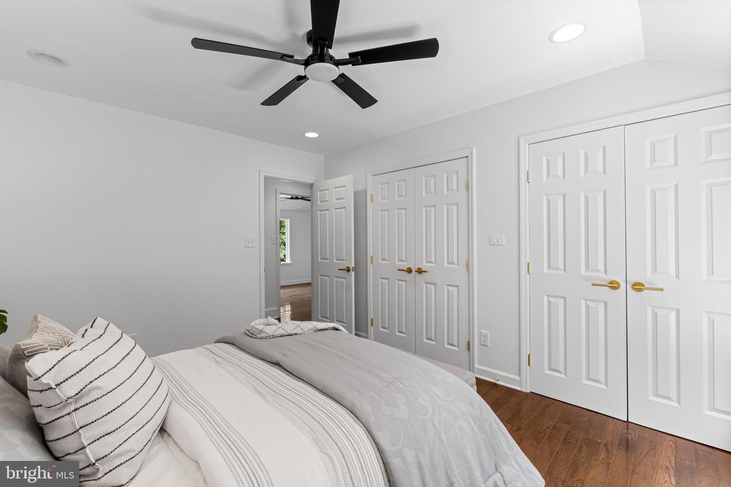 2318 Shaded Brook Drive photo 51