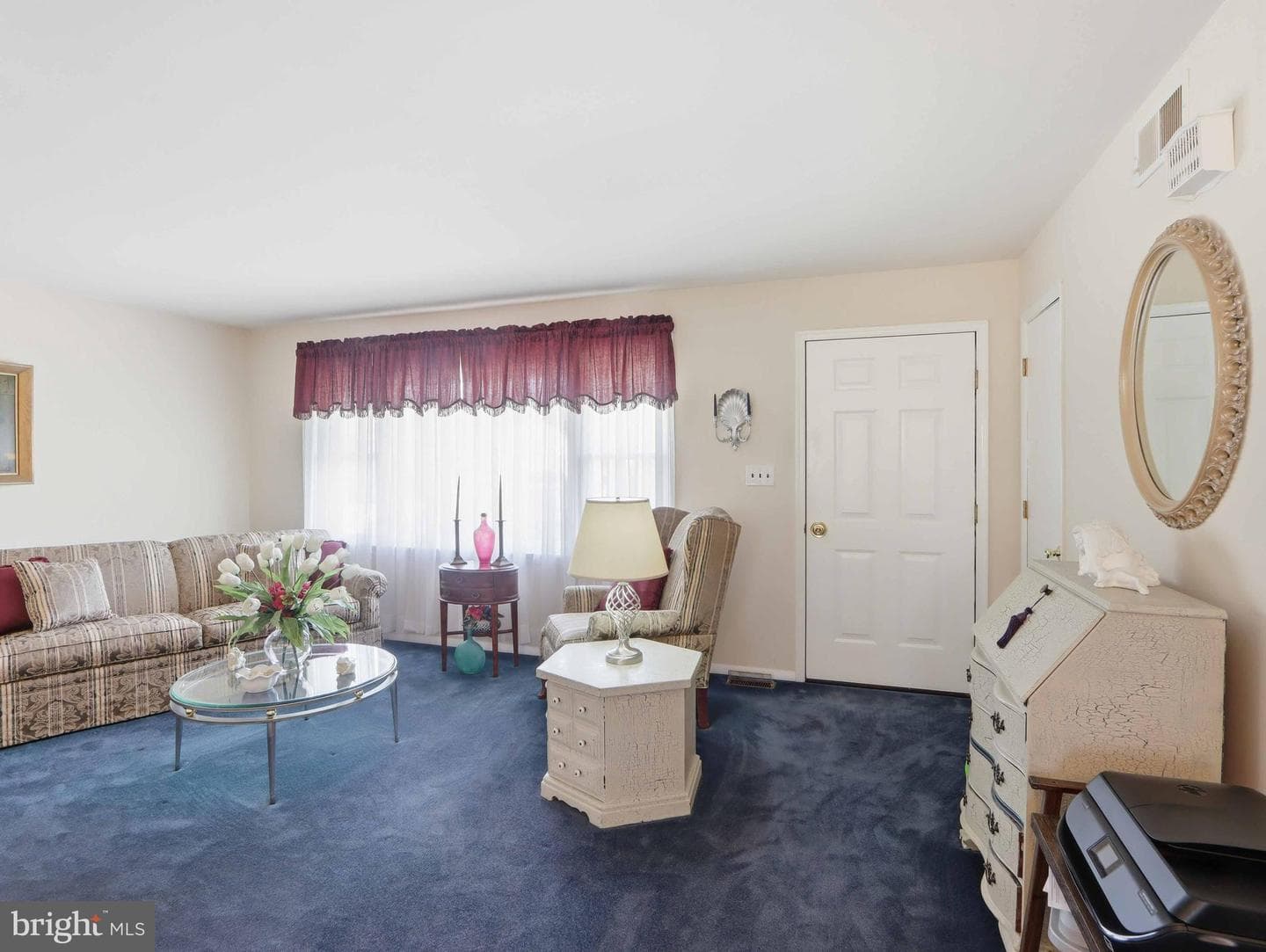718 Kent Avenue photo 8