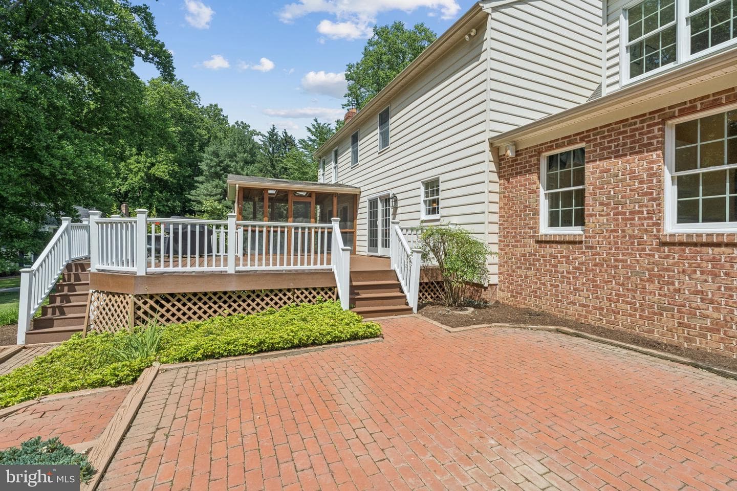 14210 Sawmill Court photo 28