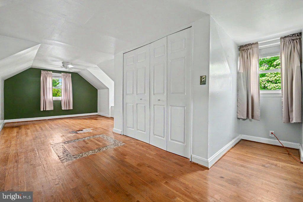 3211 Bryant Avenue photo 24