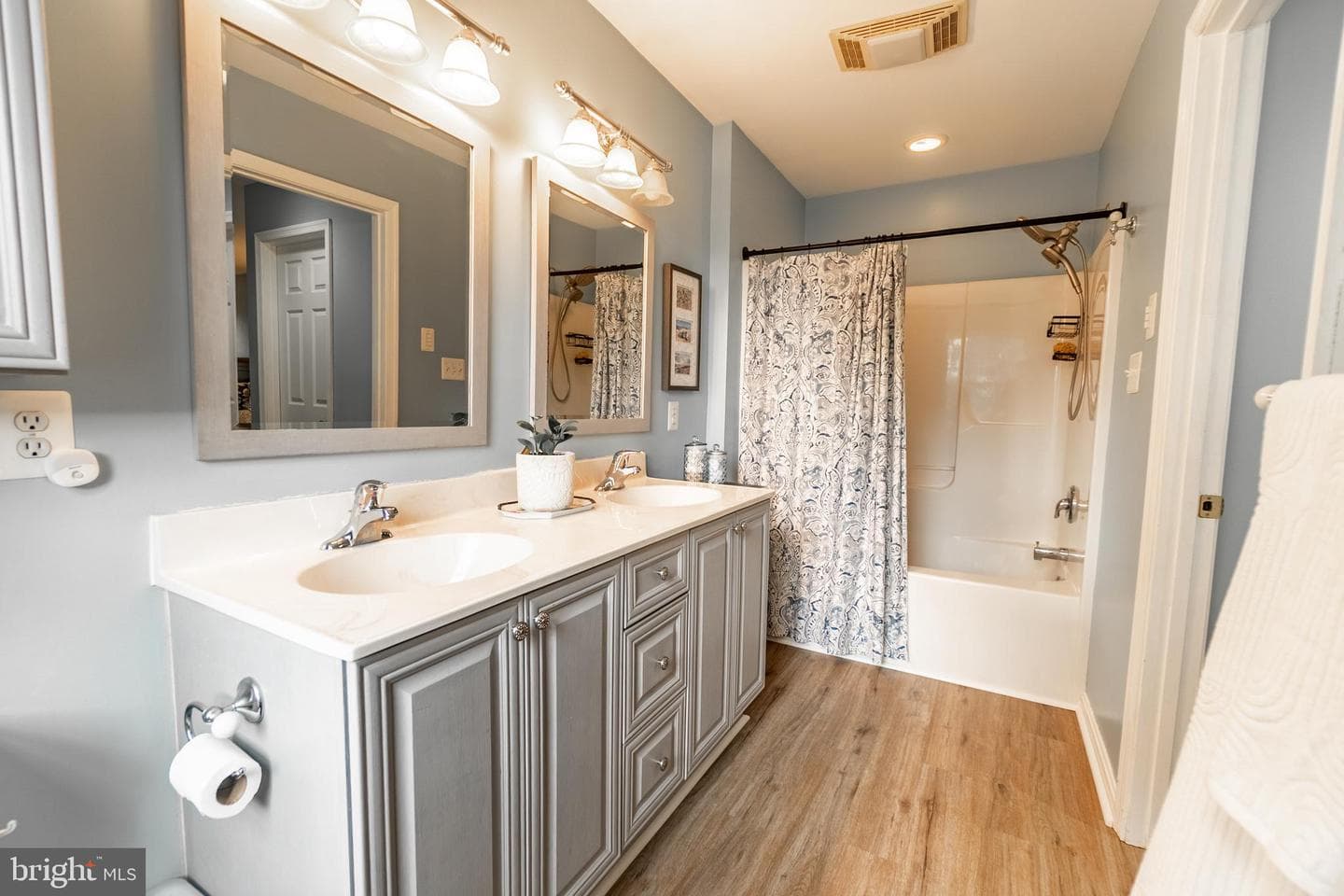 15214 Old Hanover Road photo 23